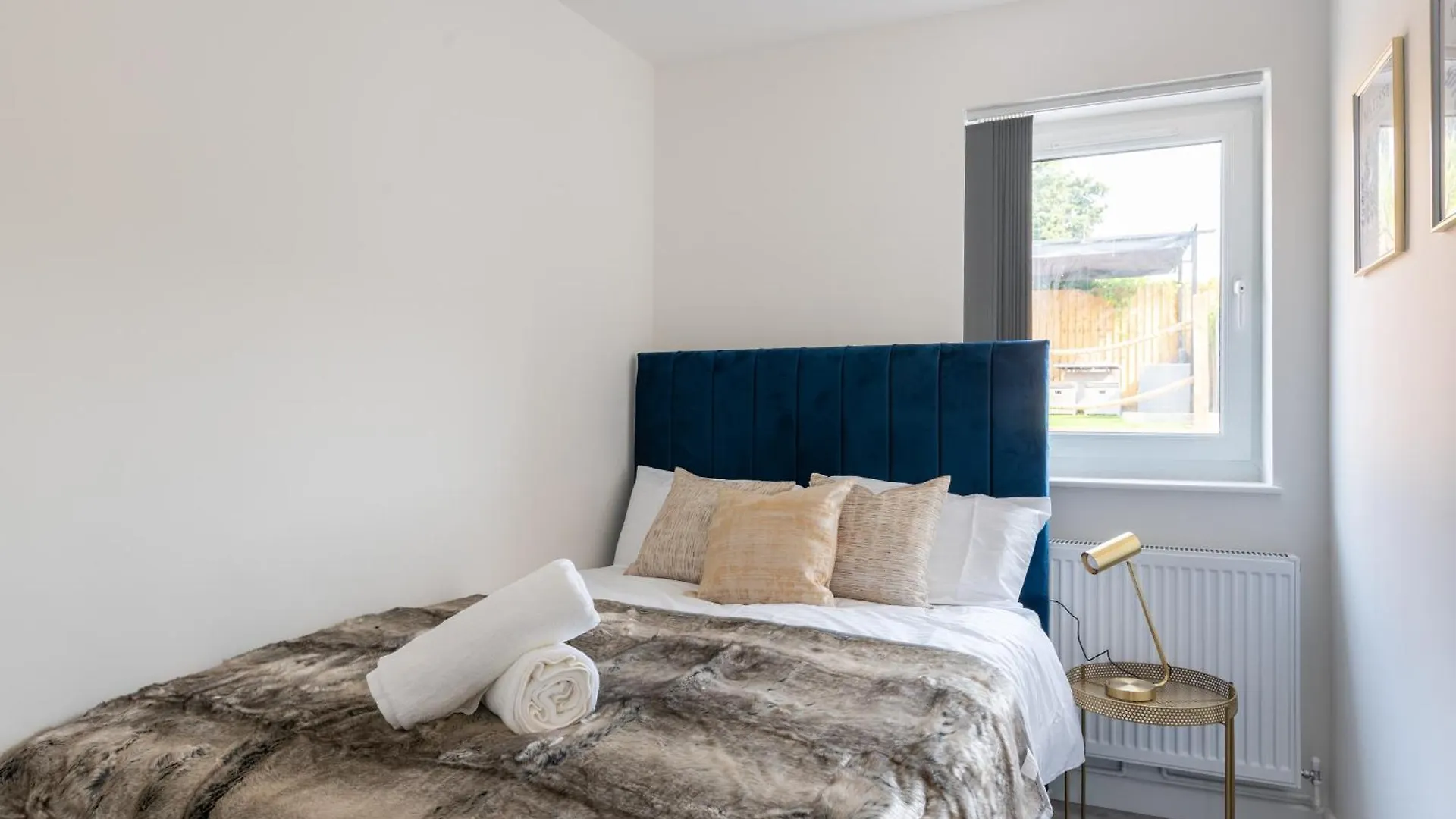 Cosy Cardiff Apartments - Garden Lounge 0*,  בריטניה